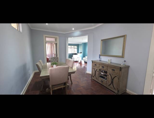 3 BEDROOM APARTMENT FOR SALE IN GLENWOOD